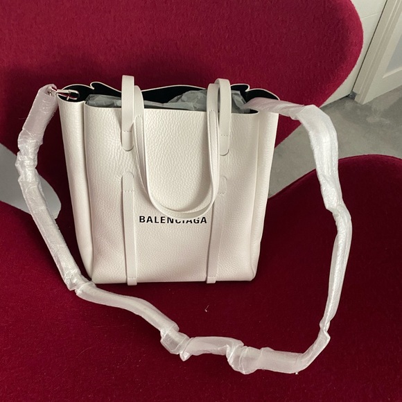 Balenciaga Everyday tote - Picture 2 of 2